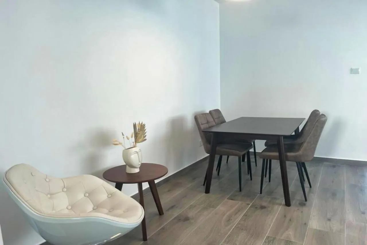 Phaedrus Living Coral Suites Tranquility Larnaca Apartament